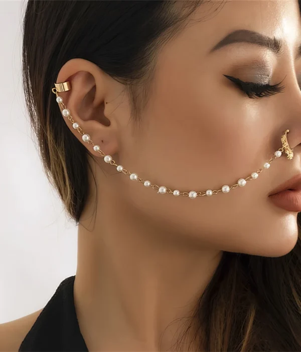 Chaîne d'Oreille & Nez - Élégance Perlée ✨