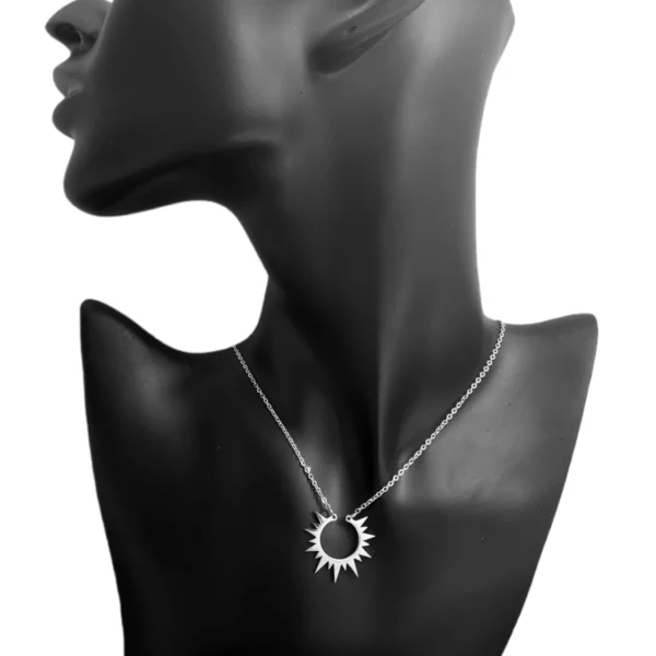 Collier Éclipse Brillante ✨