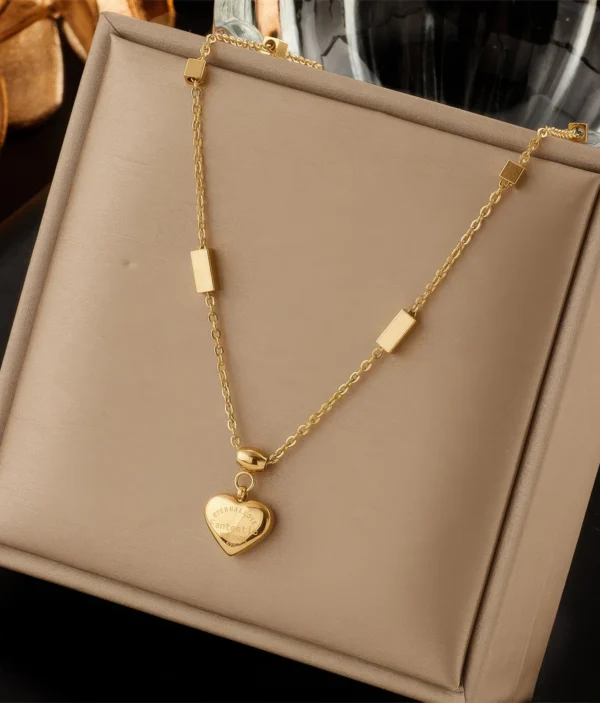 Collier Cœur Gravé 💛