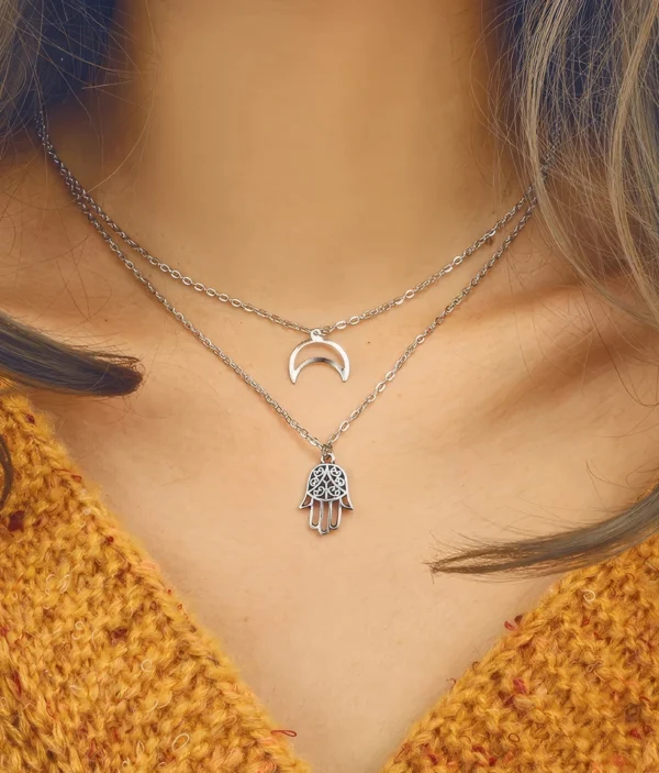 Collier Double Rang - Lune et Main de Fatma