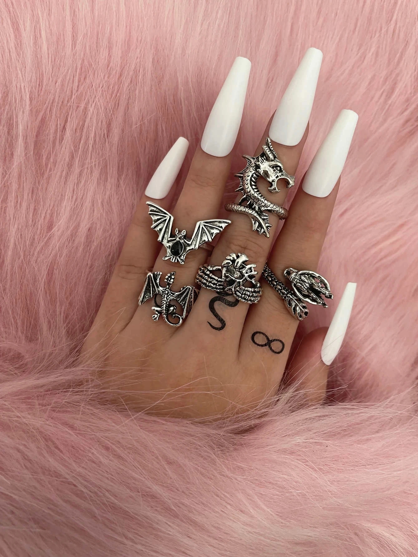 Ensemble De Bagues B085