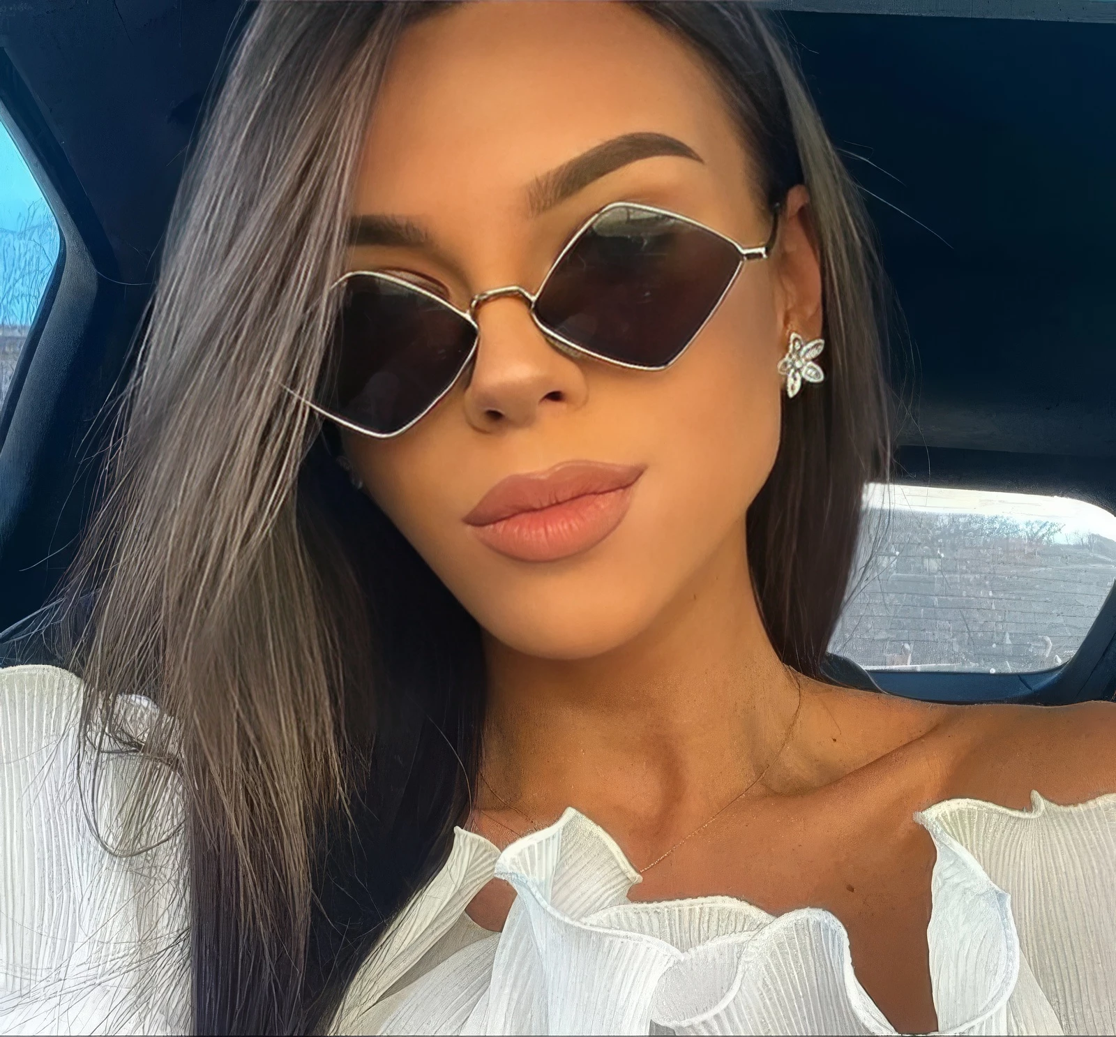 Lunettes de Soleil Femme - Design Moderne et Raffiné