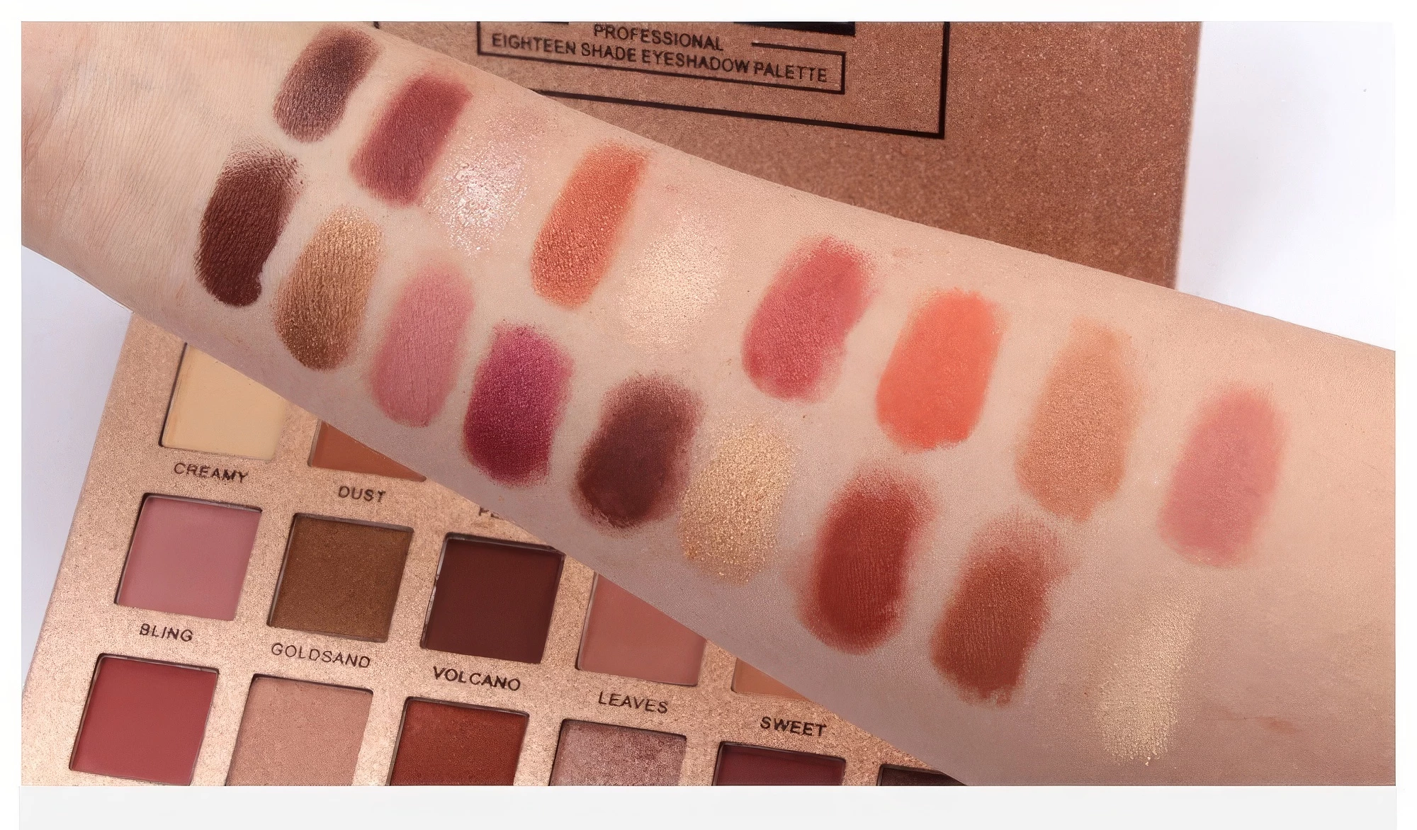 Palette de Fards à Paupières - 18 Couleurs – Image 3