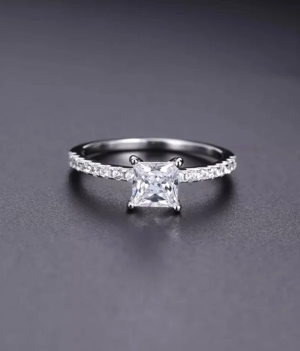 Bague Élégante Cubique Brillant - Argent 925 💎