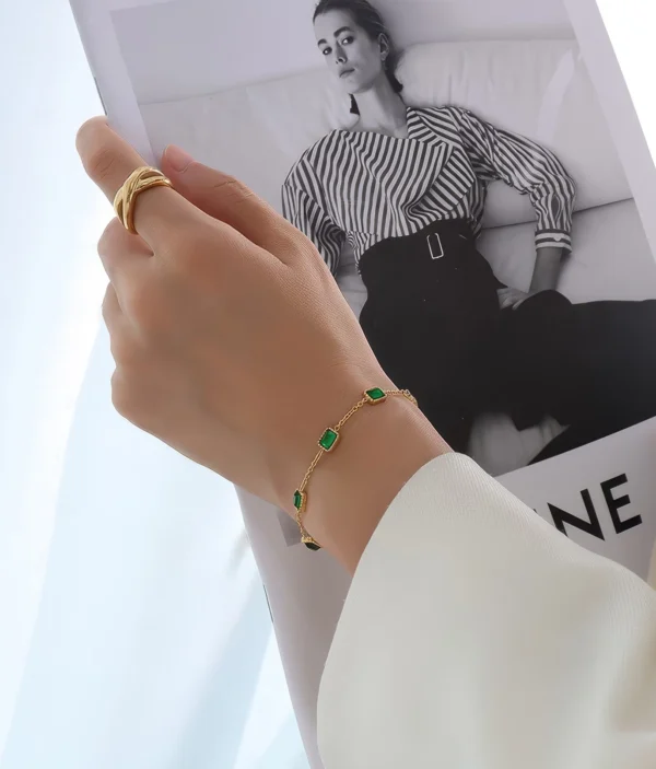 Bracelet Élégant - Pierre Rectangulaire ✨