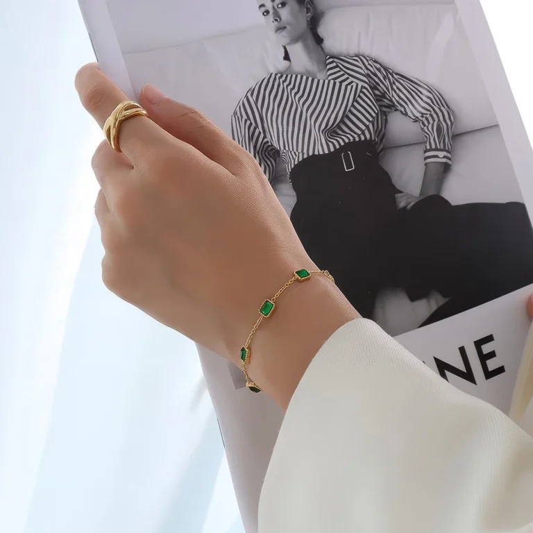 Bracelet Élégant - Pierre Rectangulaire ✨