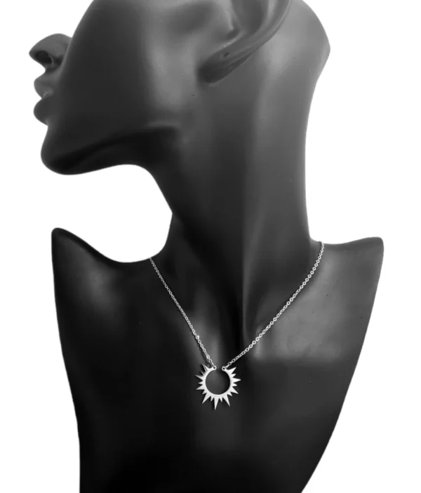Collier Éclipse Brillante ✨