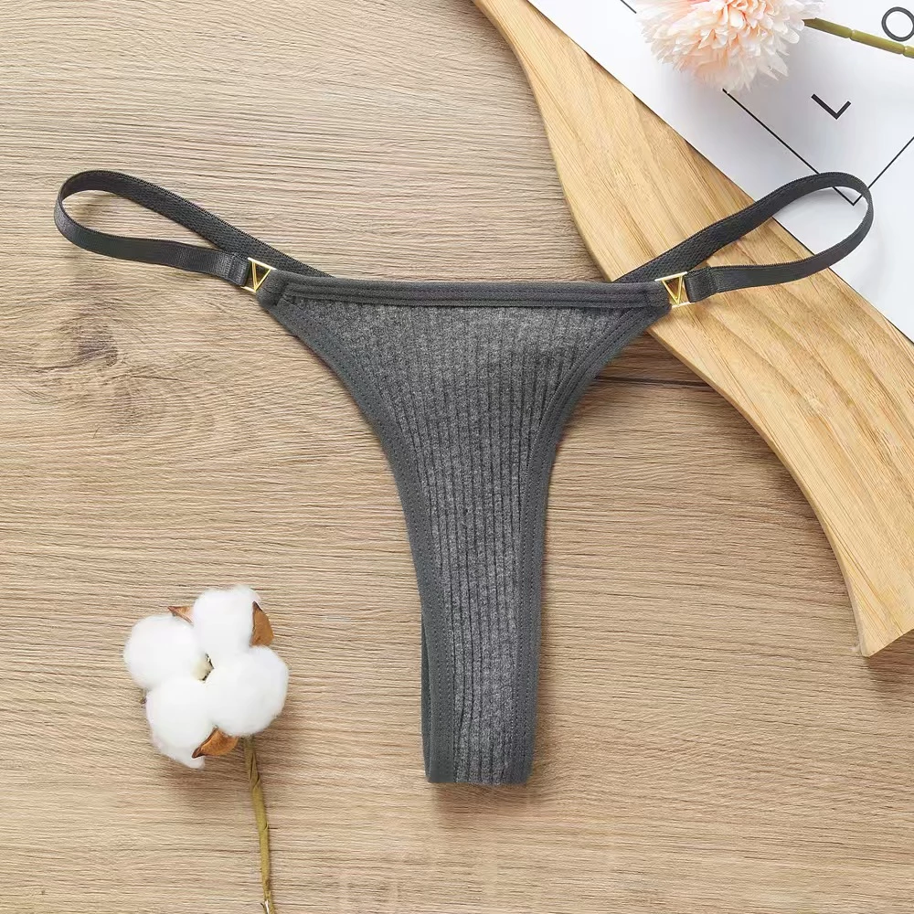 String Côtelé - Minimaliste & Raffiné ✨