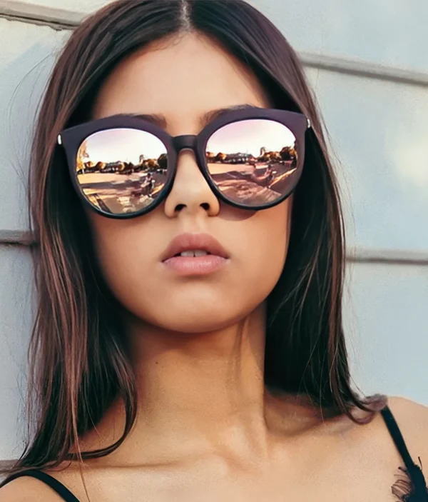 Lunettes de Soleil Femme - Style Moderne et Raffiné
