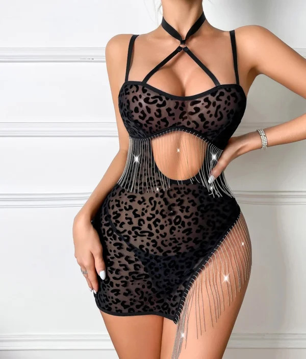 Robe Lingerie Léopard à Franges Brillantes ✨