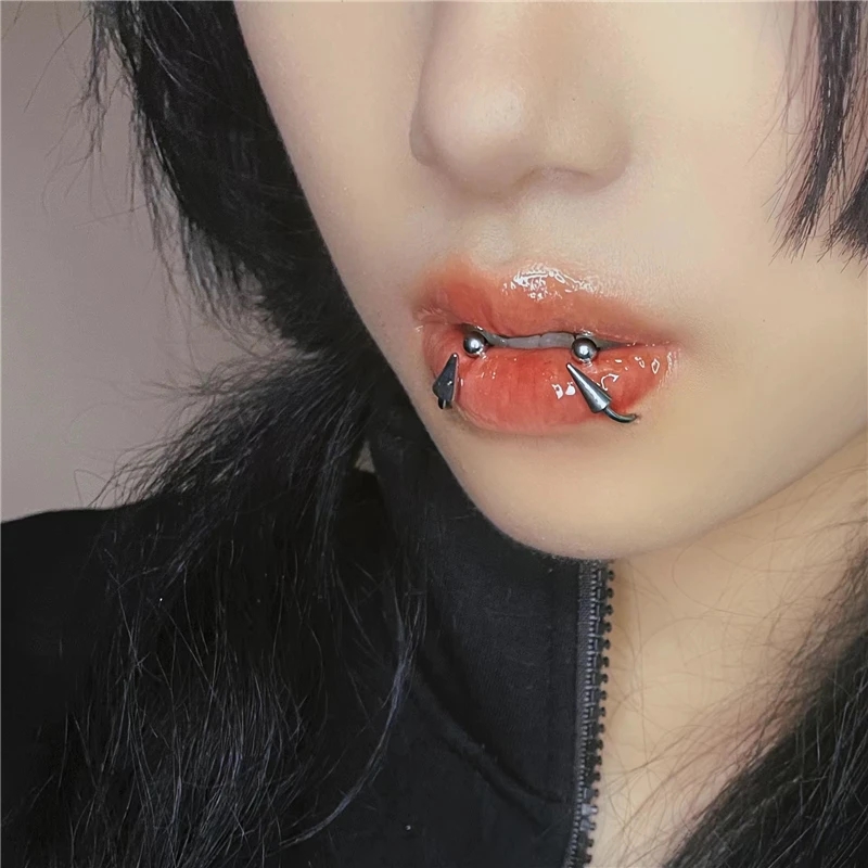 Piercing Lèvre